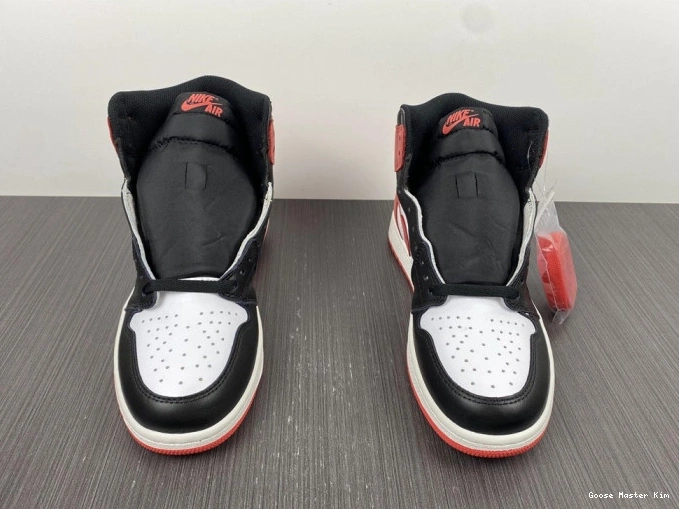 555088-112 Jordan Air High Retro Track 1 Red 0724